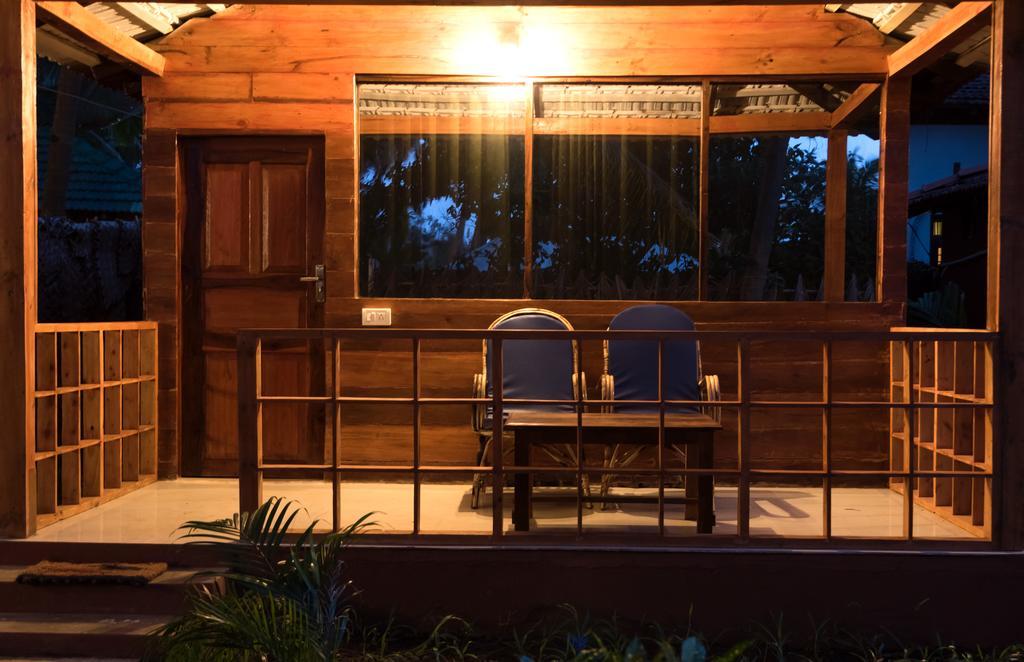 Sunway Cottages Mandrem Extérieur photo